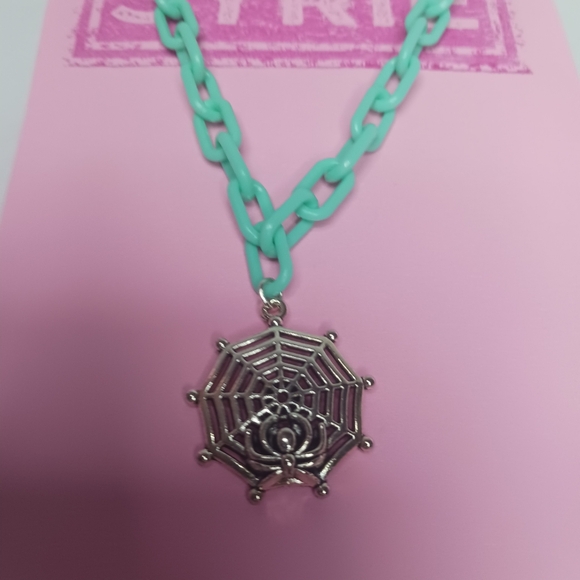 Plastic Mint/Aqua Link Necklace with Silver Spider Web with Spider Pendant. - Picture 2 of 3